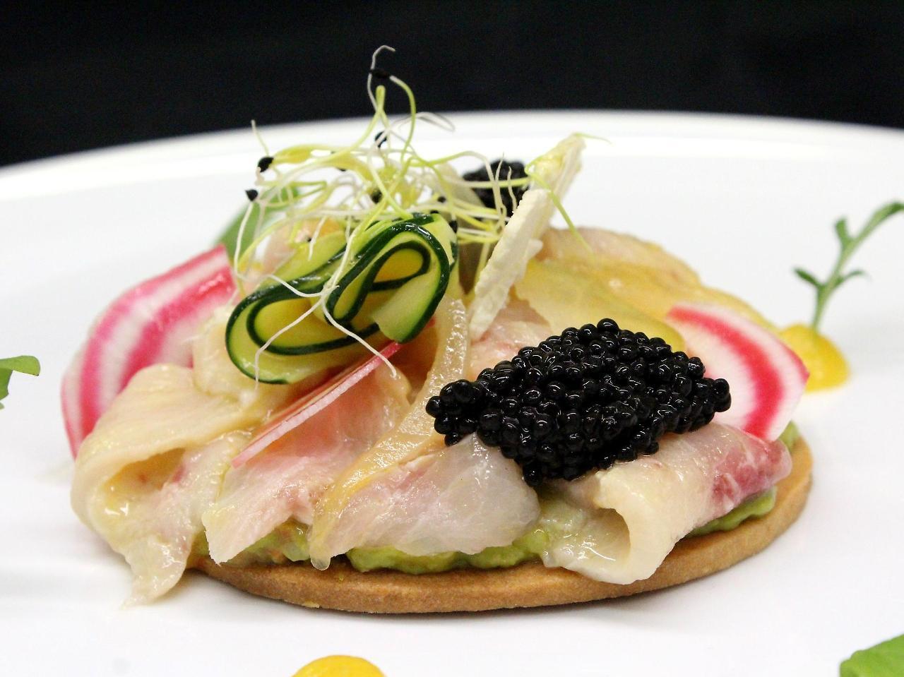 Hotel Restaurant Logis La Palette Wettolsheim Bagian luar foto