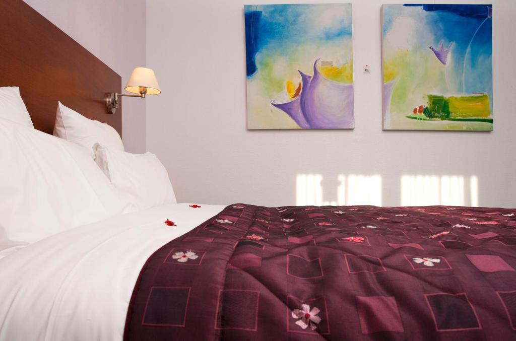 Hotel Restaurant Logis La Palette Wettolsheim Ruang foto